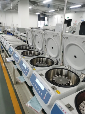 Centrífuga de baja velocidad de sobremesa Cence L420-A 4200rpm 2760xg