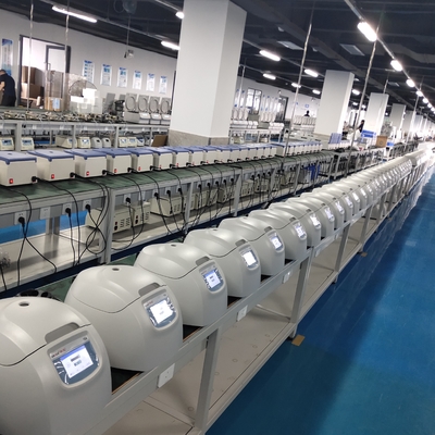 Centrífuga de baja velocidad Cence TD4 4000 RPM, capacidad de 8x15ml