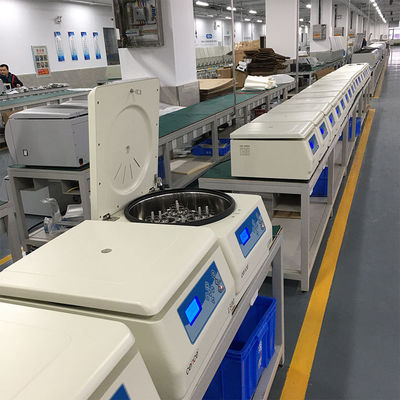 Centrifugadora de baja velocidad L420 con pantalla LCD de control de microprocesador y rotor de acero inoxidable para investigación clínica