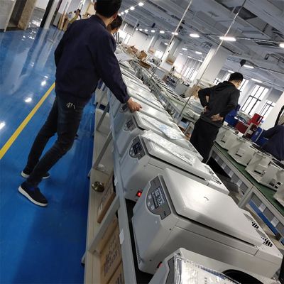 Centrífuga Refrigerada de Alta Velocidad para Banco Modelo H1650R con Velocidad Máxima de 16500 rpm y RCF Máximo de 21532xg