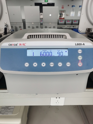 Centrifugadora de poca velocidad clínica de la centrifugadora L600-A con el rotor de acero inoxidable entero 6000rpm